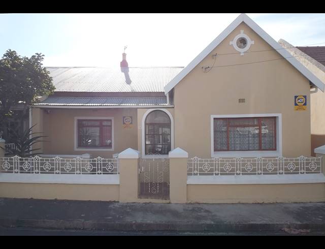 4 bed property to rent in WOODSTOCK